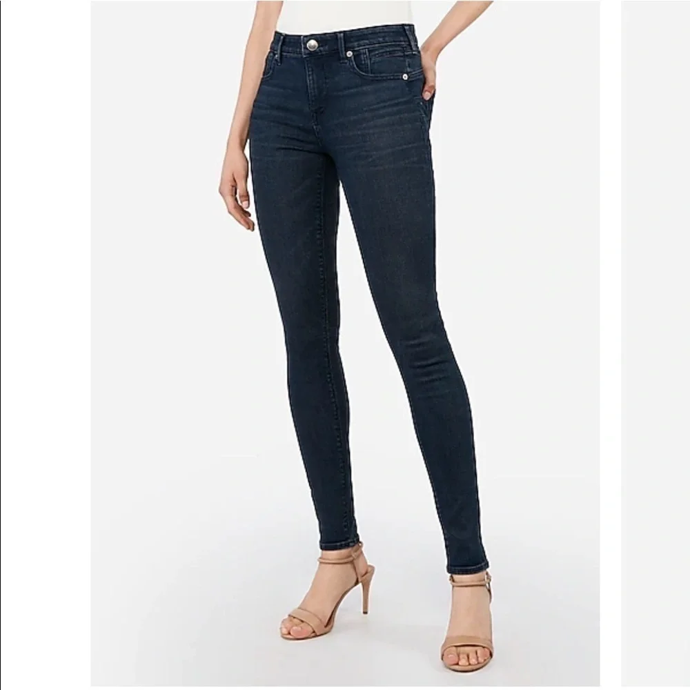 Express Denim Perfect Lift Mid Rise Legging - Picture 1 of 8